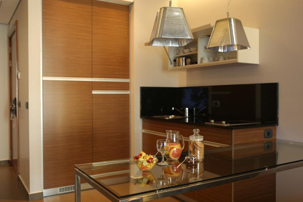 Parktower Suites Beirut Luaran gambar